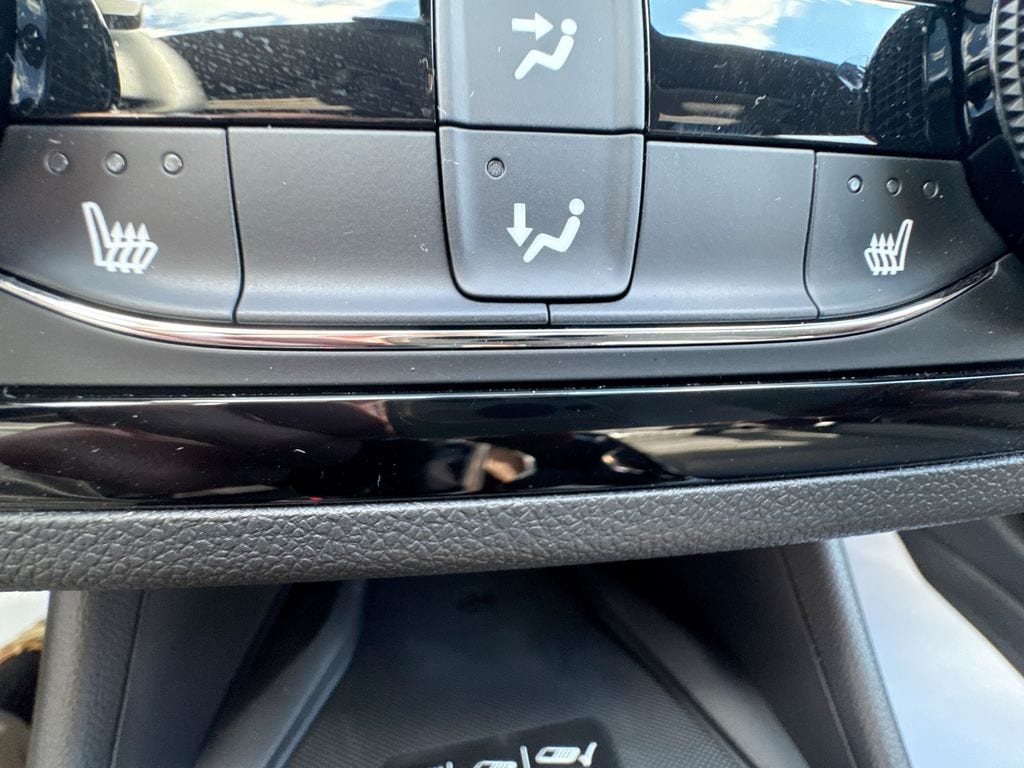2026 Buick Envista Sport Touring - Photo 17