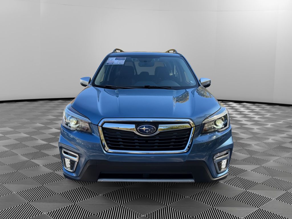 2020 Subaru Forester Touring photo 2