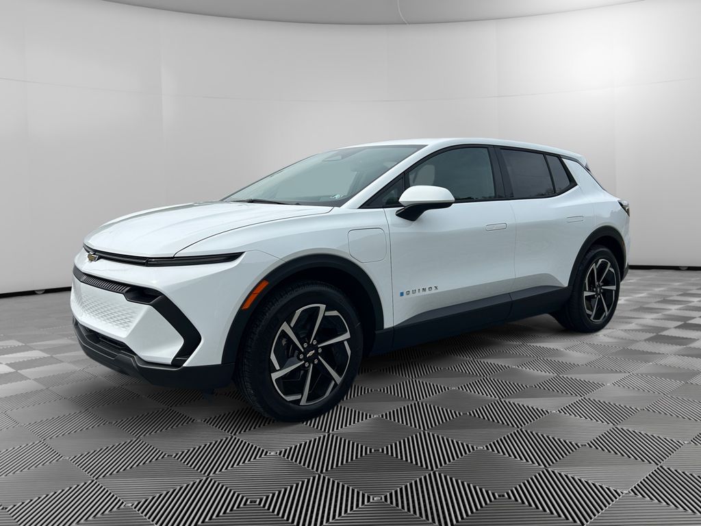 2026 Chevrolet Equinox EV 1LT photo 3