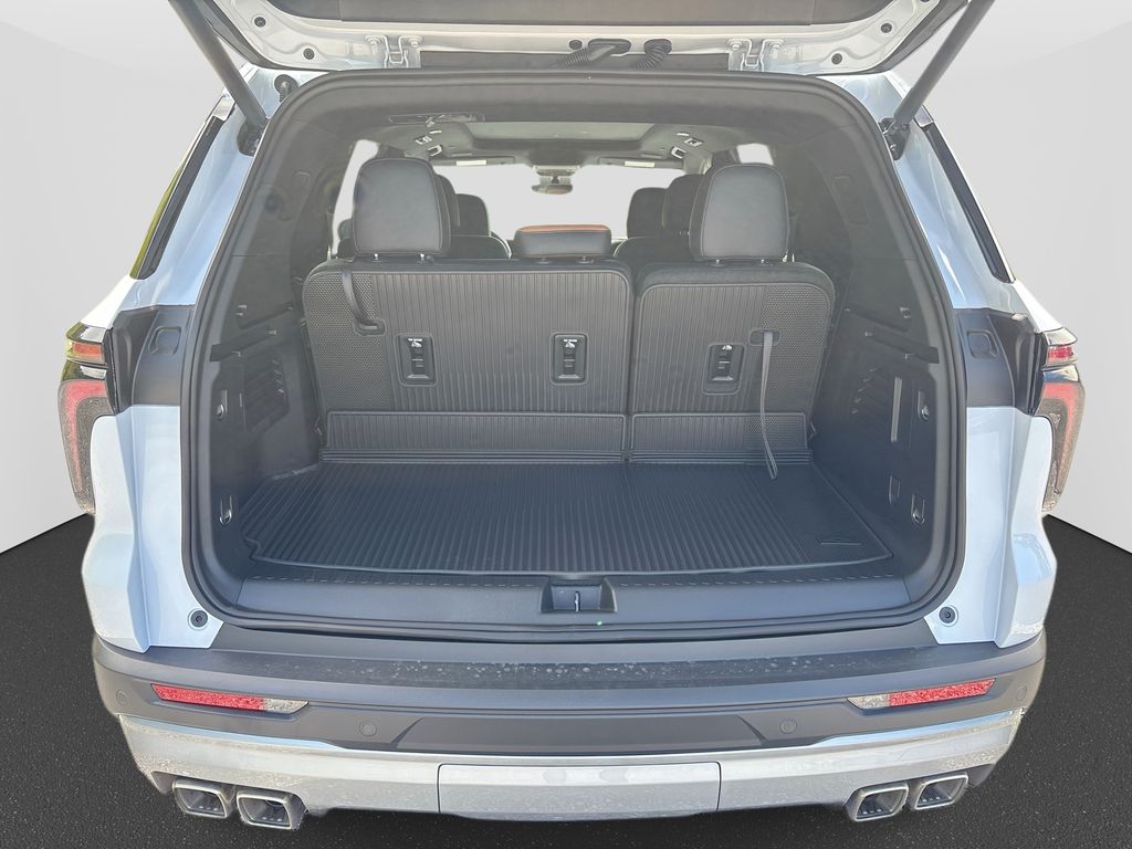 2027 Chevrolet Traverse Z71 - Photo 39
