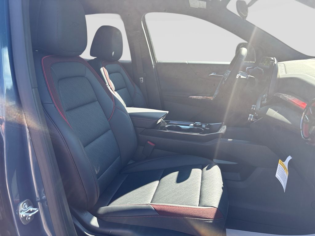 2027 Chevrolet Equinox RS - Photo 30
