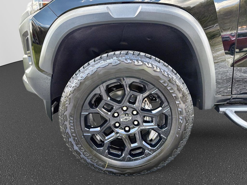 2026 Chevrolet Colorado Trail Boss - Photo 14