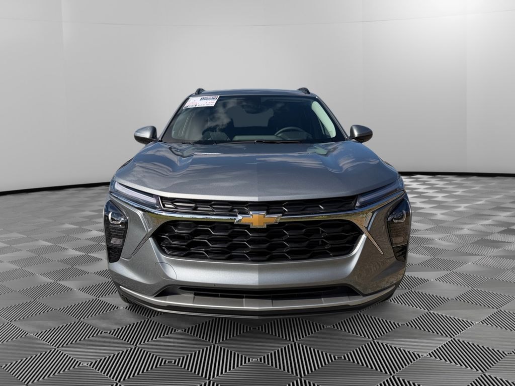 New 2026 Chevrolet Trax LT SUV