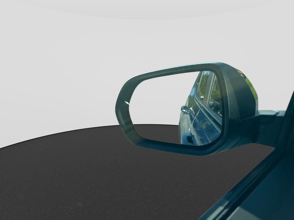2027 Chevrolet Equinox RS - Photo 12