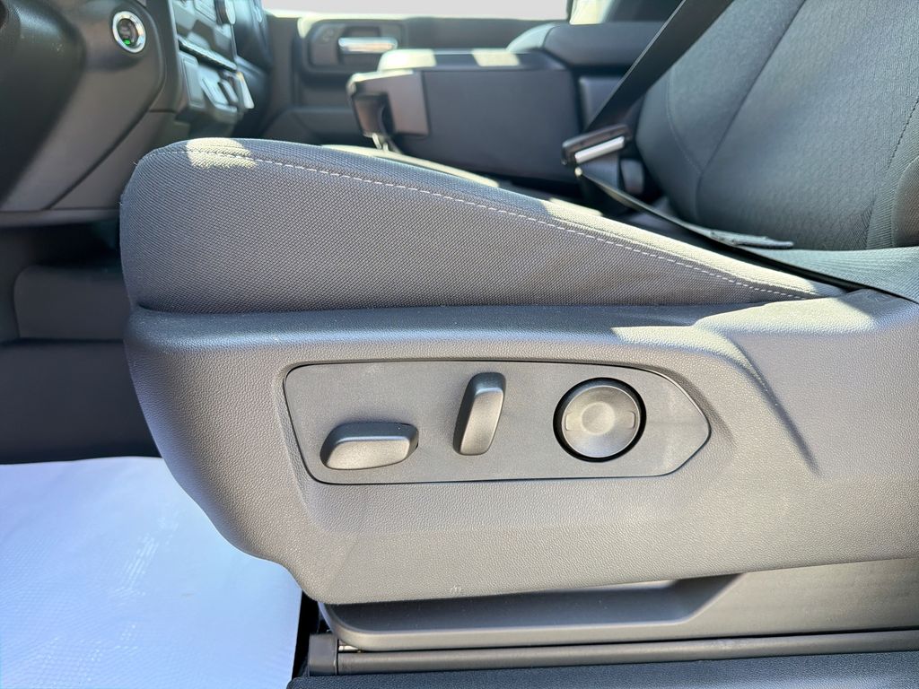 2026 Chevrolet Silverado 1500 Custom Trail Boss - Photo 16