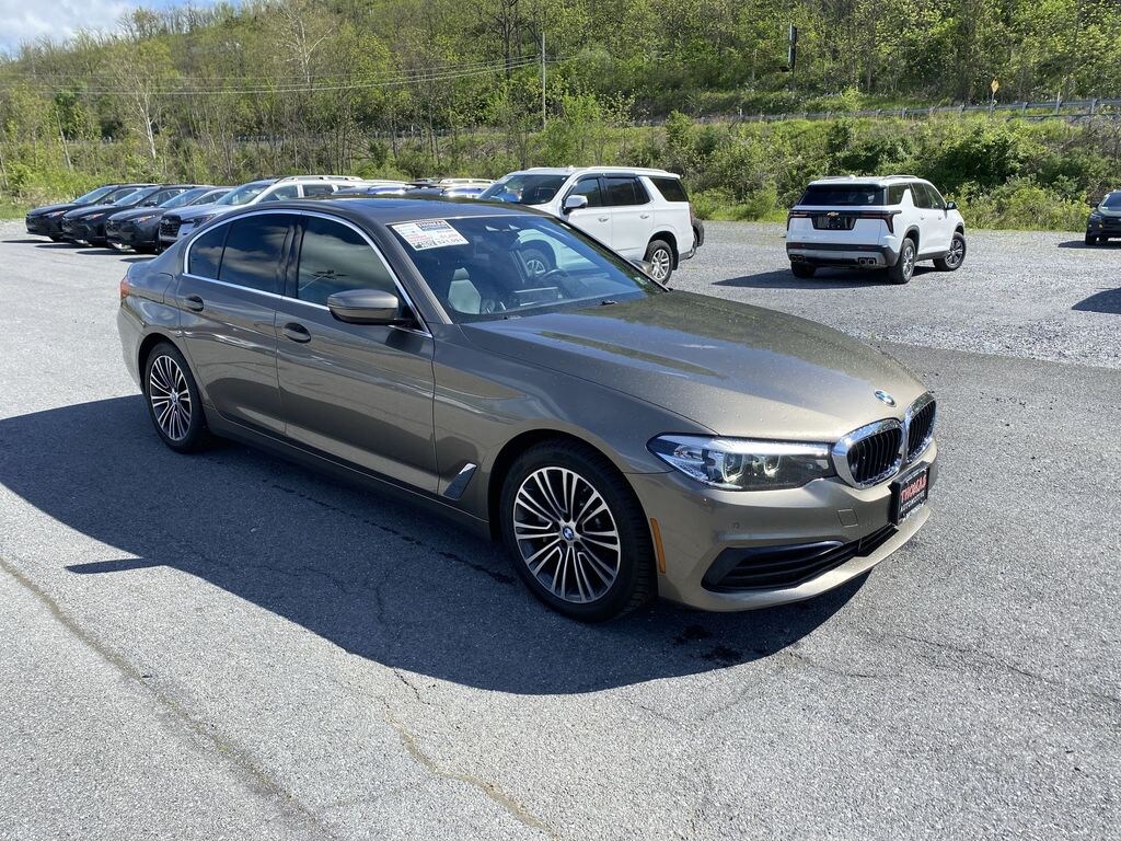 Used 2019 BMW 5 Series 530i xDrive Sedan