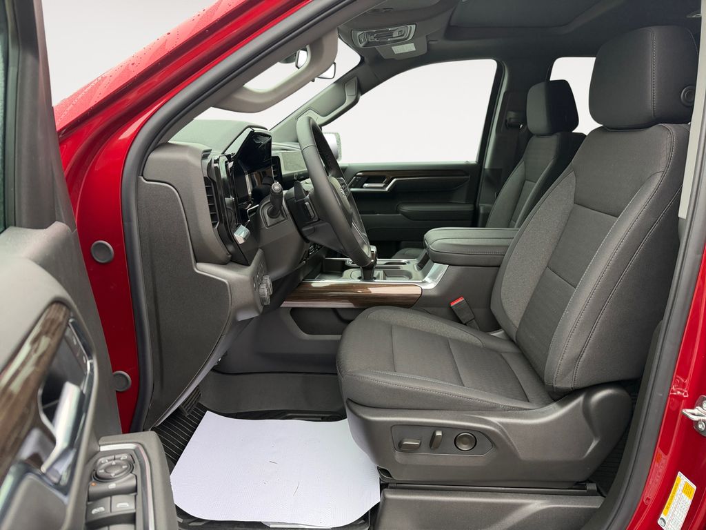 2026 Chevrolet Silverado 1500 RST - Photo 13