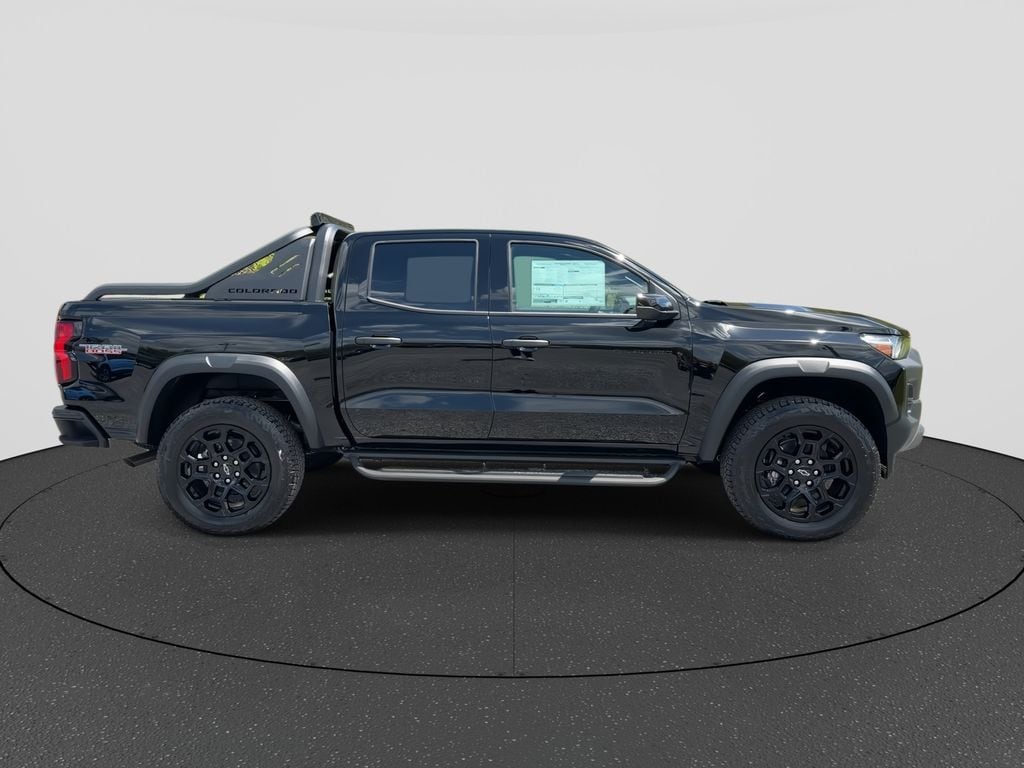 2026 Chevrolet Colorado Trail Boss - Photo 9