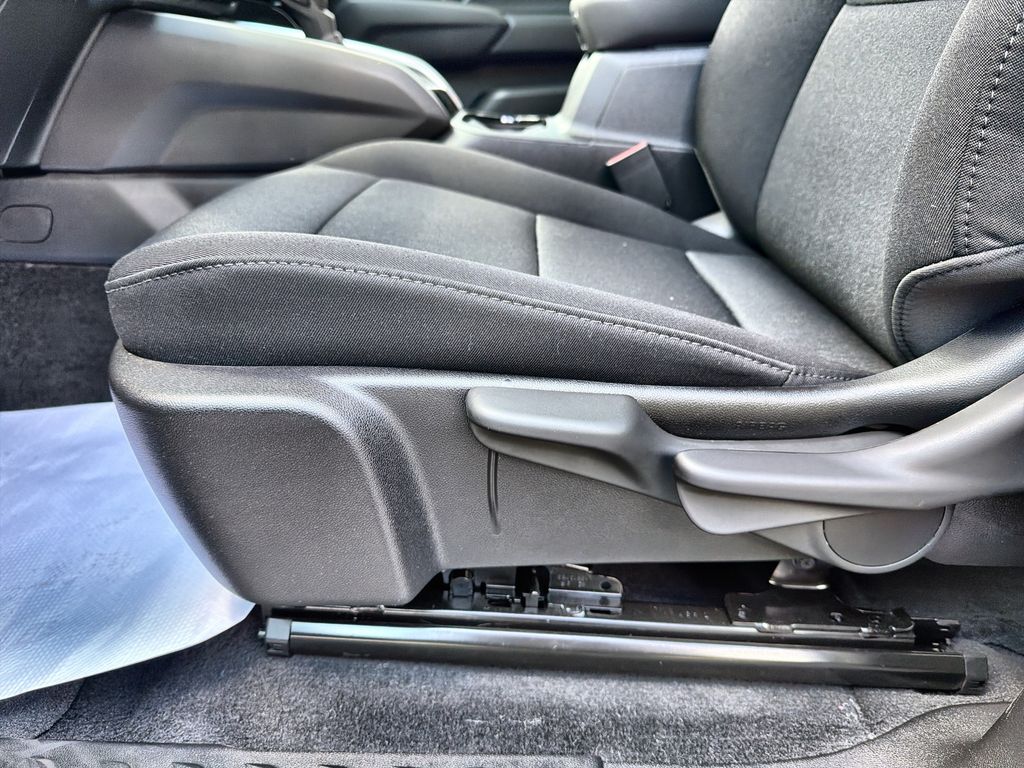 2026 Chevrolet Colorado Trail Boss - Photo 16