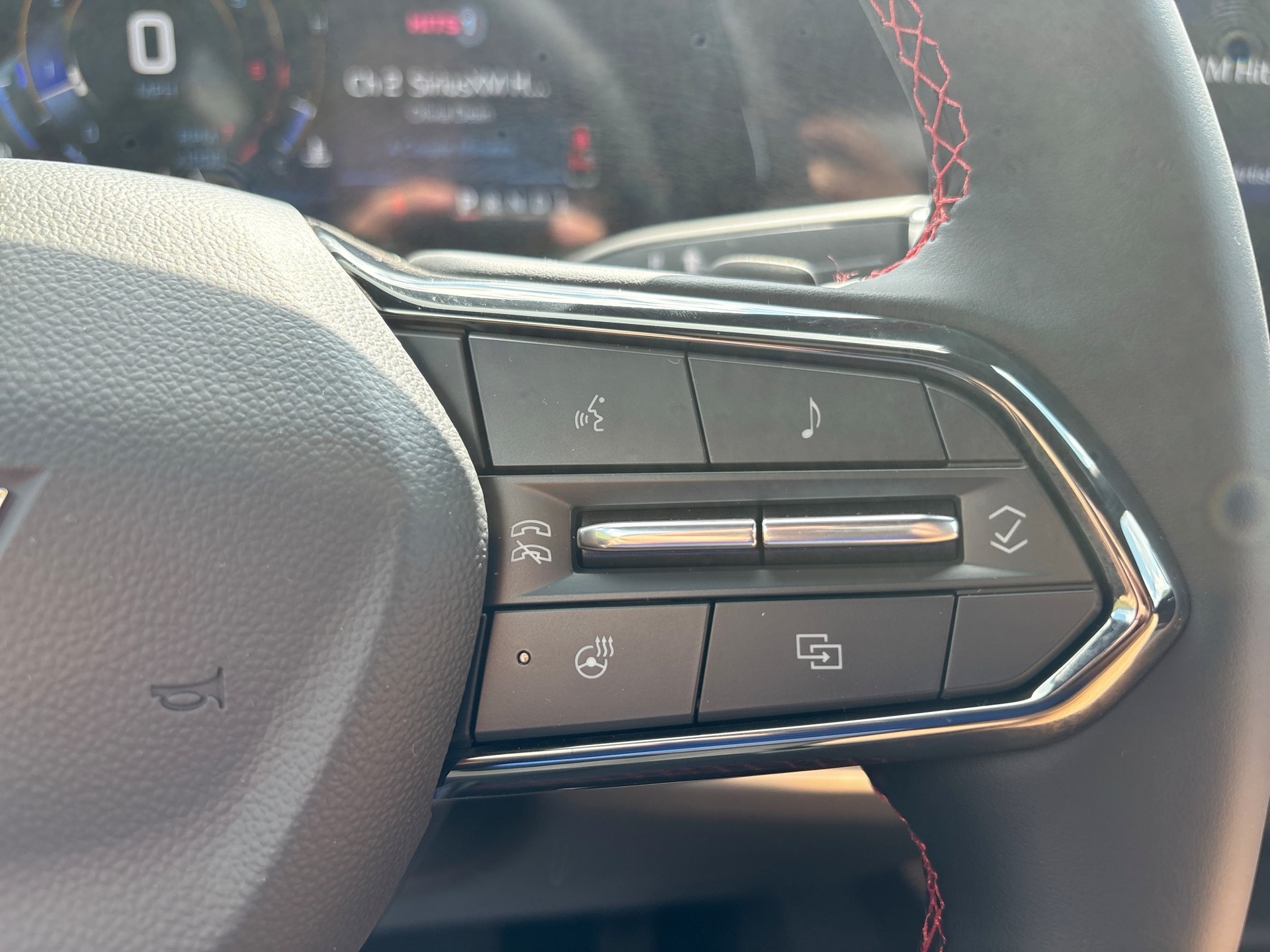 2027 Chevrolet Equinox RS - Photo 21