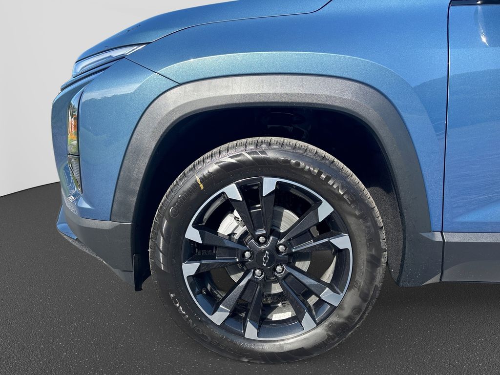 2027 Chevrolet Equinox RS - Photo 14