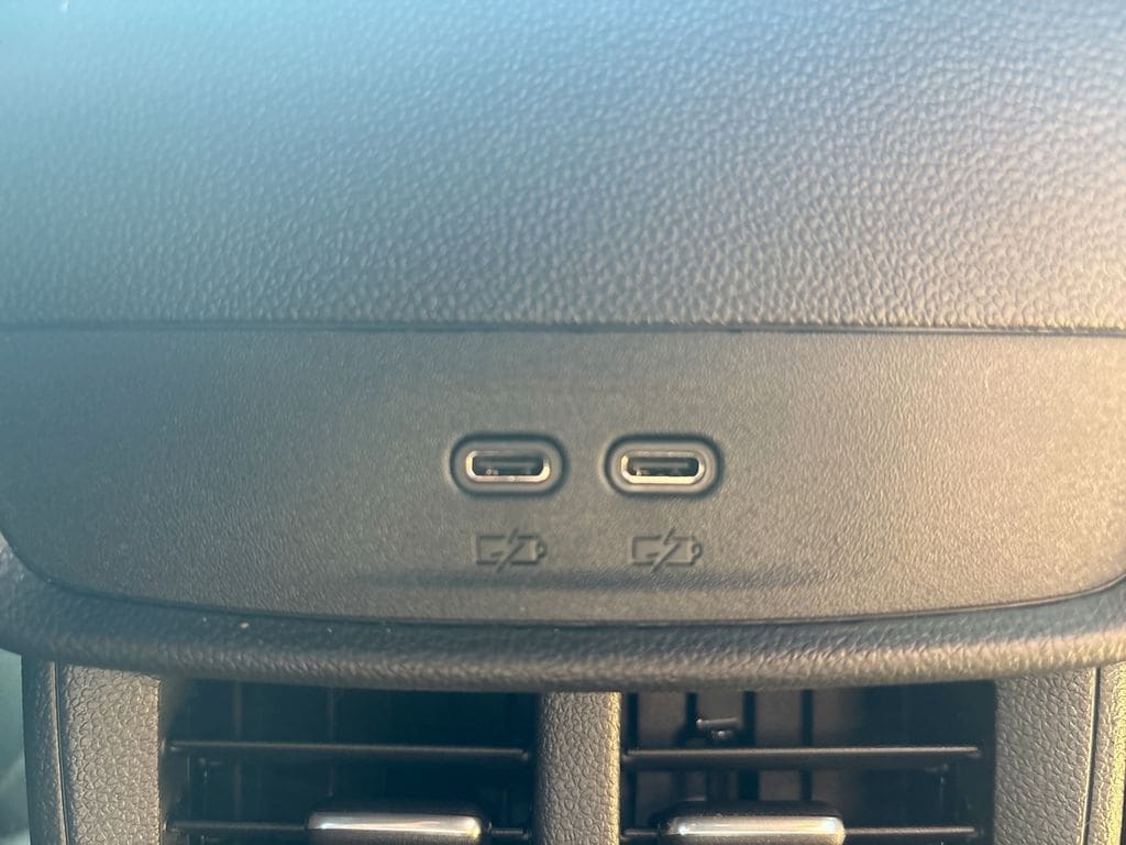 2027 Chevrolet Equinox RS - Photo 35