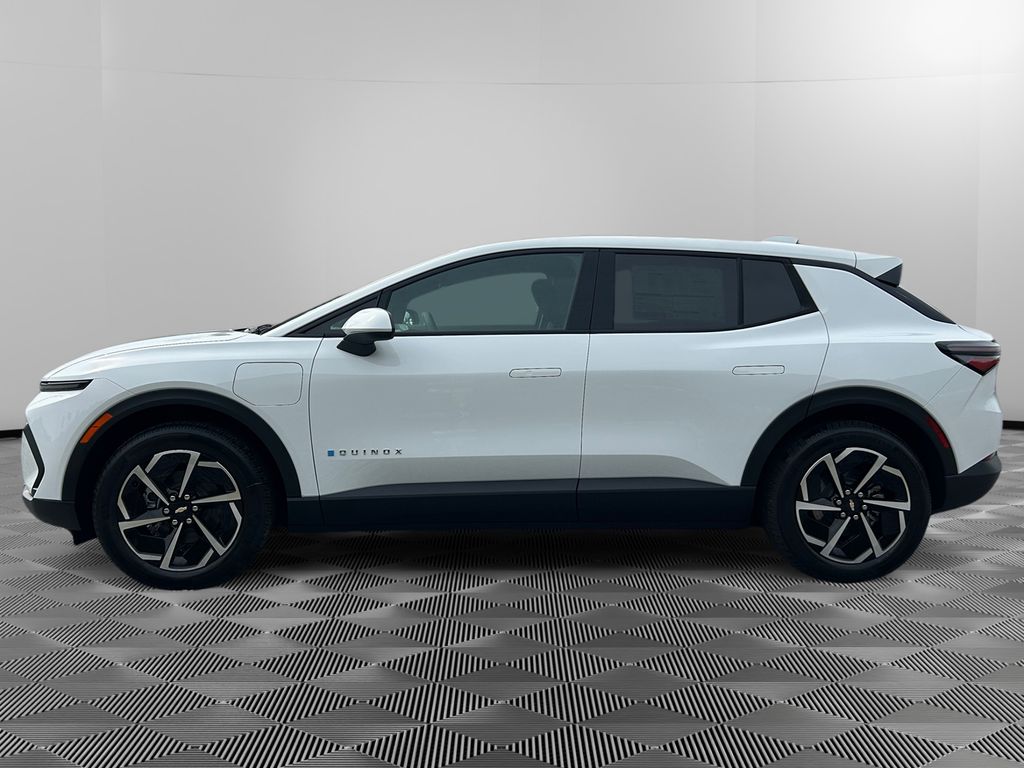 2026 Chevrolet Equinox EV 1LT photo 4