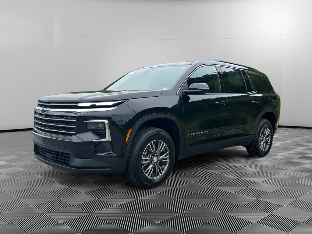 2026 Chevrolet Traverse photo 2