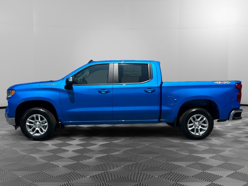 2025 Chevrolet Silverado 1500 LT photo 4