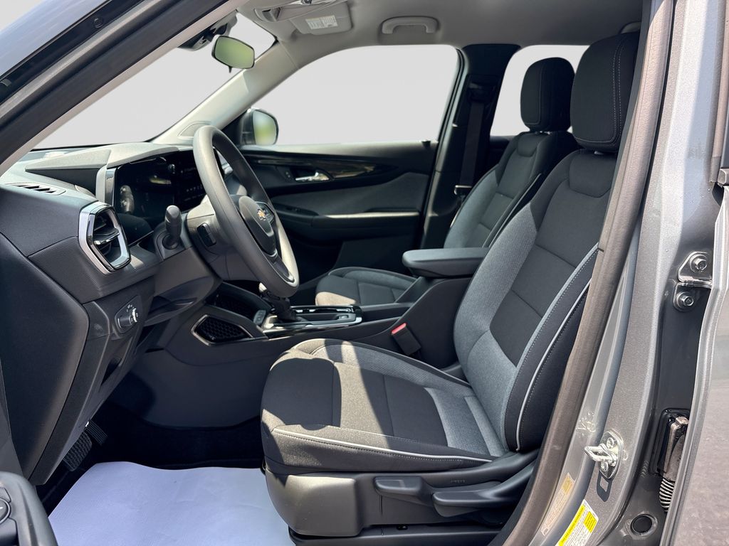 2026 Chevrolet Trailblazer LS - Photo 15
