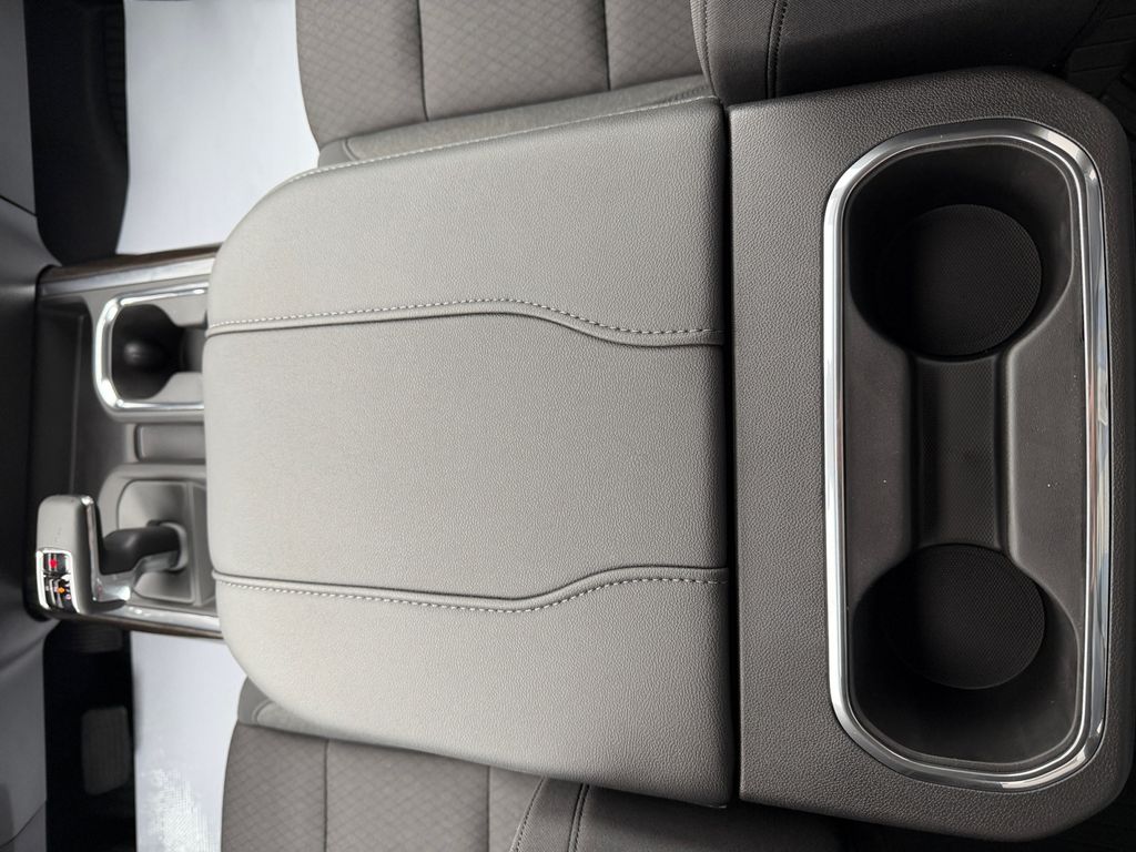 2026 Chevrolet Silverado 1500 RST - Photo 25
