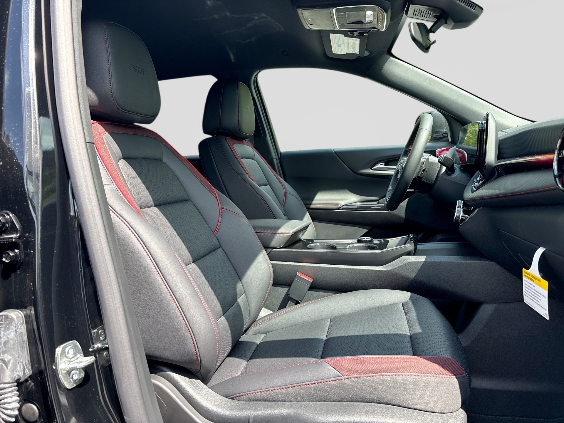2027 Chevrolet Equinox RS - Photo 29