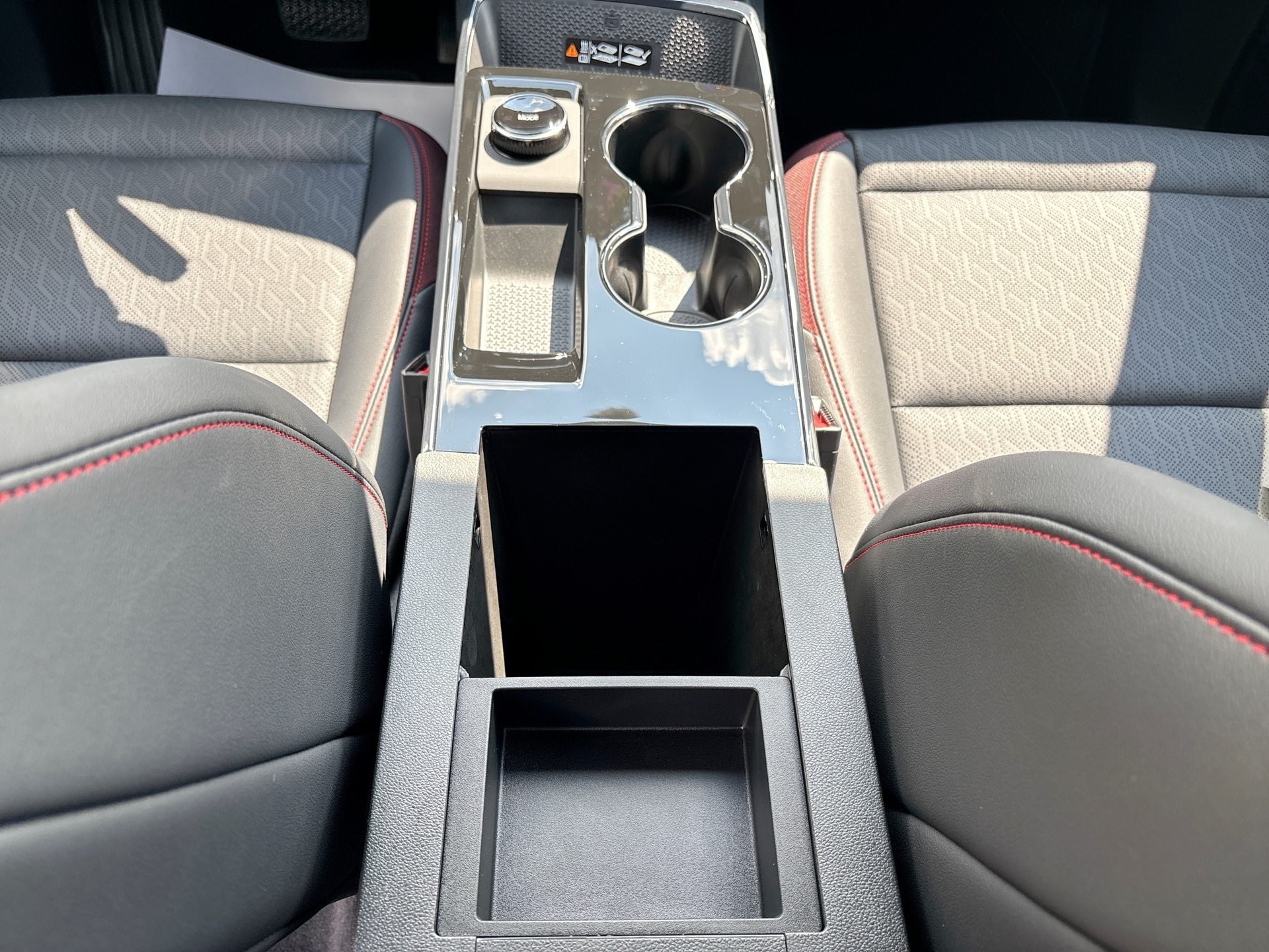 2027 Chevrolet Equinox RS - Photo 33