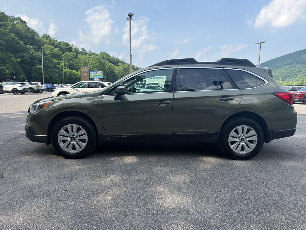 Used 2017 Subaru Outback Premium SUV