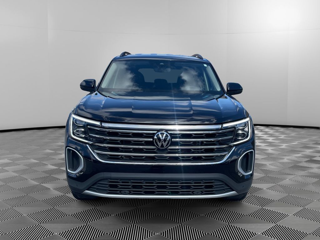 Used 2024 Volkswagen Atlas SE w/Tech with VIN 1V2HR2CA2RC531056 for sale in Corriganville, MD