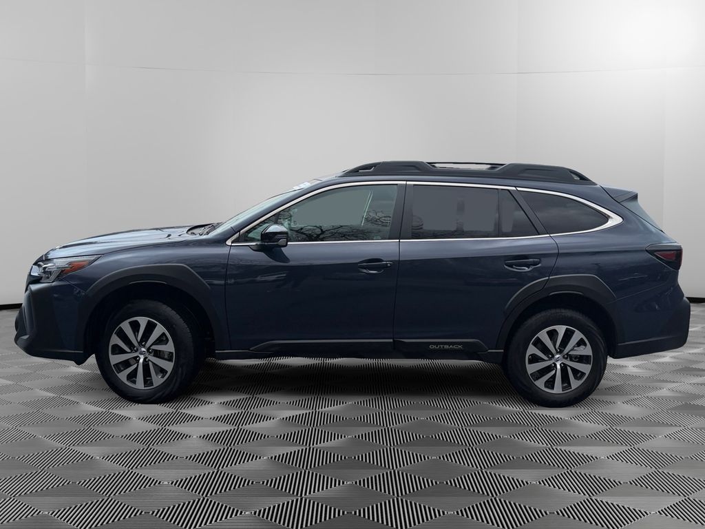 2025 Subaru Outback Premium photo 4