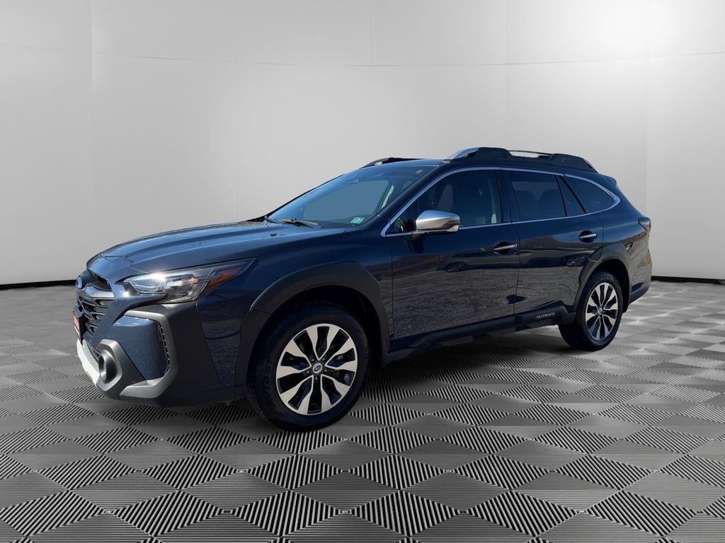 Used 2025 Subaru Outback Touring XT SUV