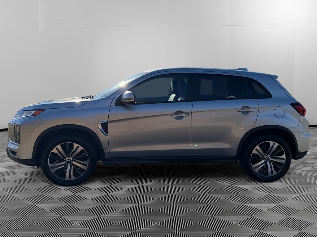 2022 Mitsubishi Outlander Sport SE photo 4