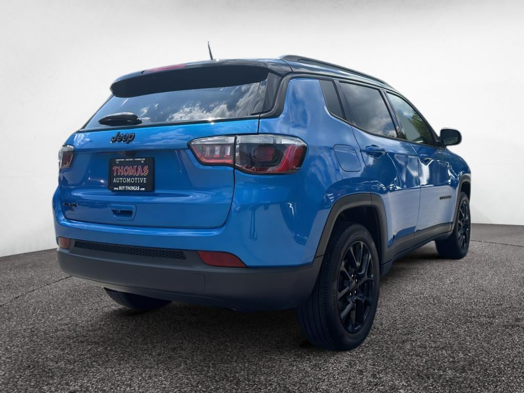 Used 2023 Jeep Compass Altitude SUV