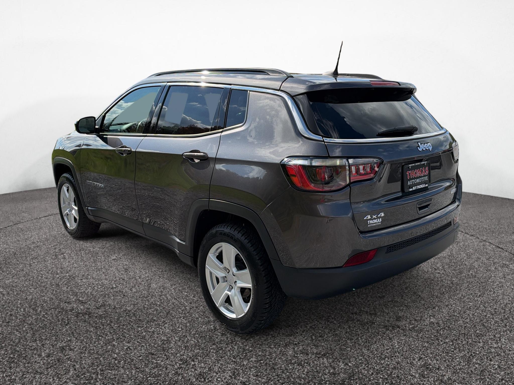 Used 2022 Jeep Compass Latitude SUV