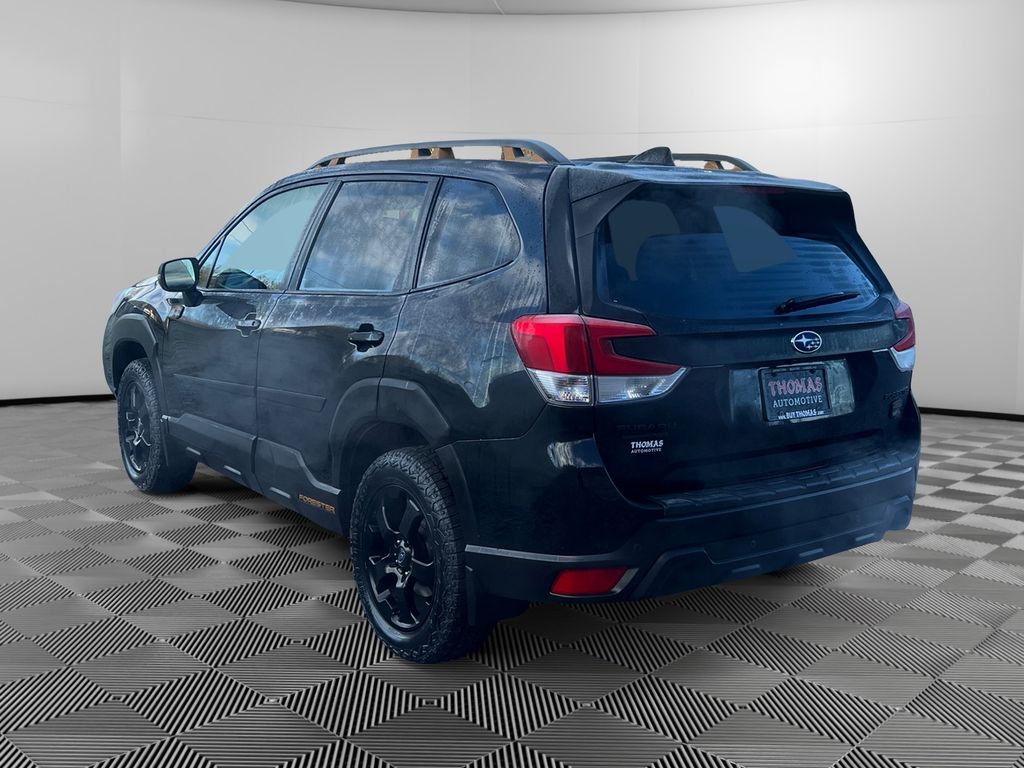 2022 Subaru Forester Wilderness photo 2