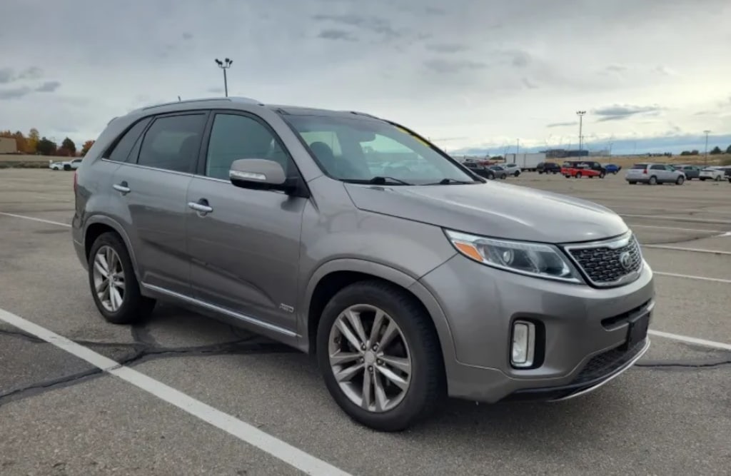Used 2015 Kia Sorento Limited V6 AWD SUV