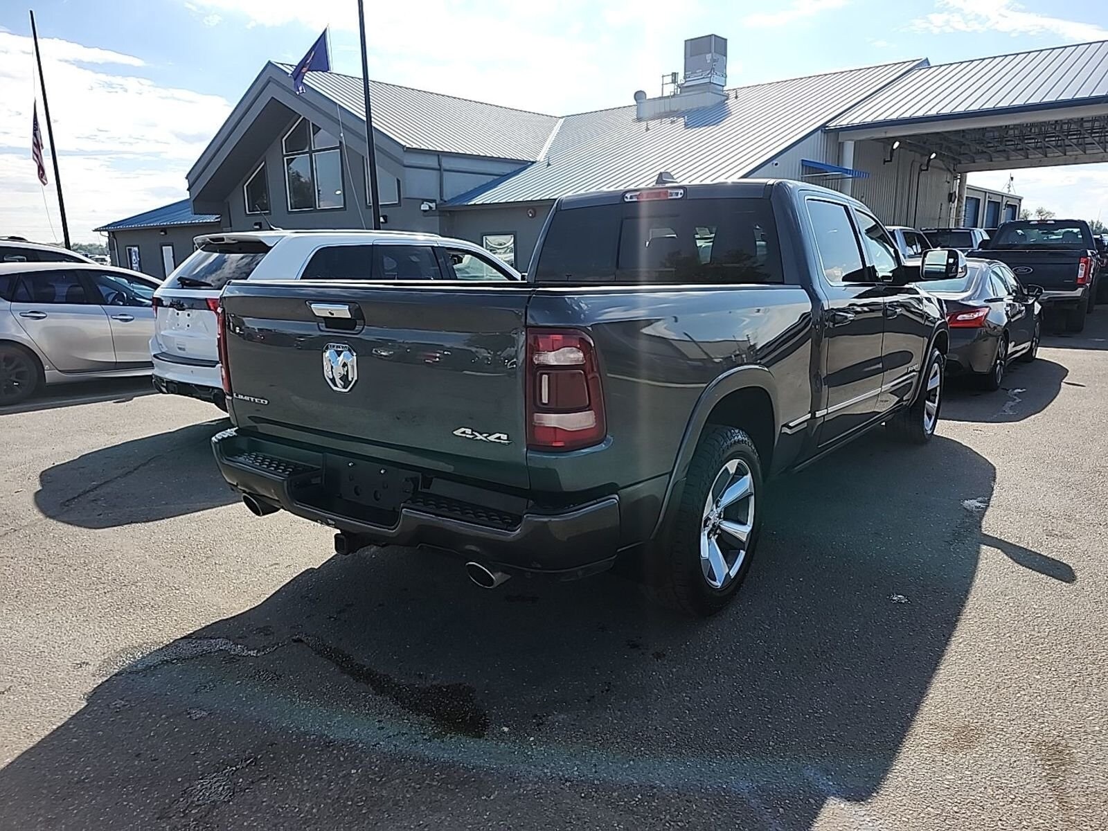 2019 Ram 1500 Limited photo 2