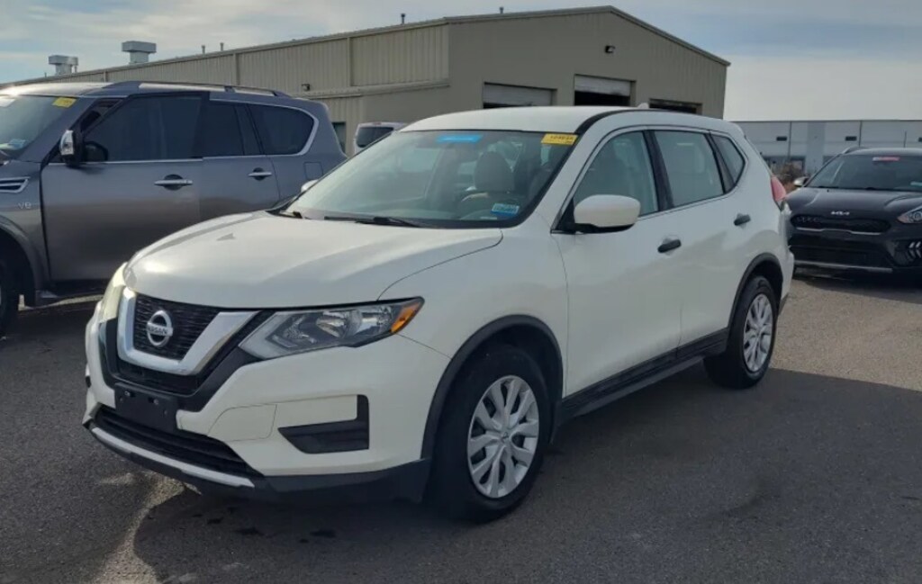 Used 2017 Nissan Rogue S SUV