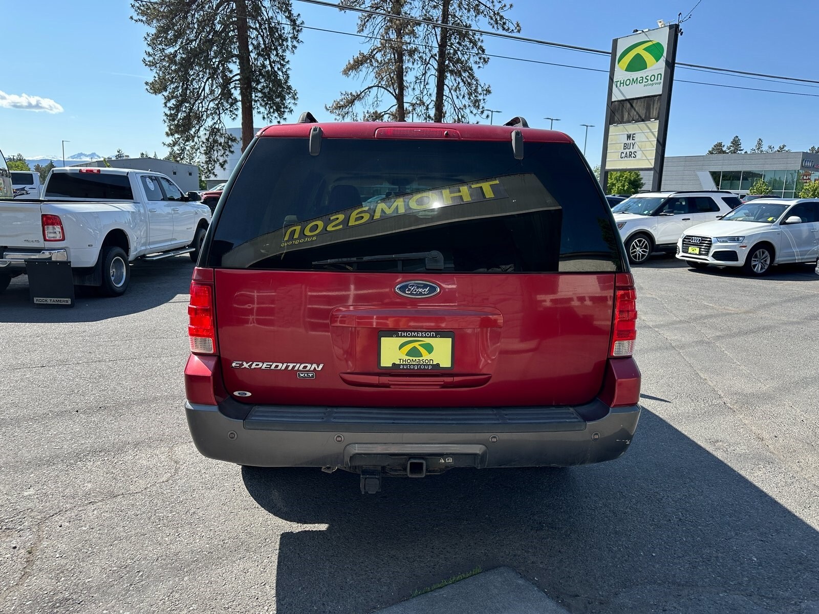 2005 Ford Expedition XLT photo 2