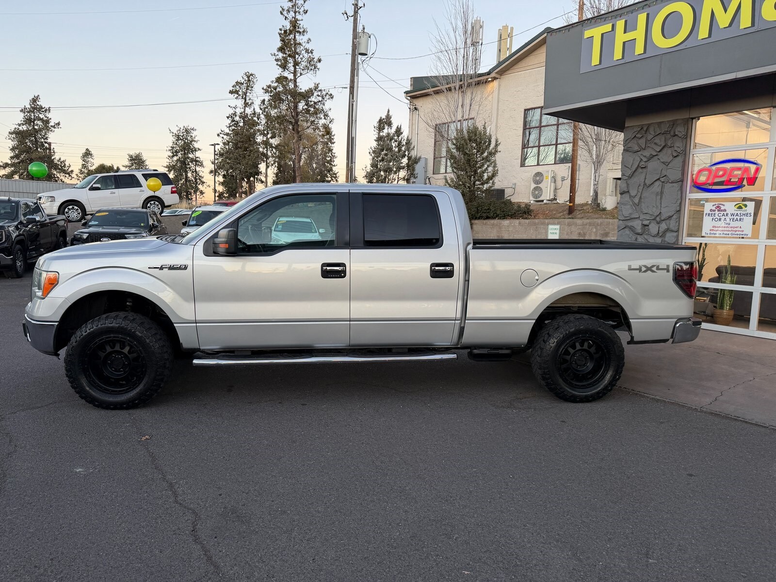 2013 Ford F-150 XLT photo 3