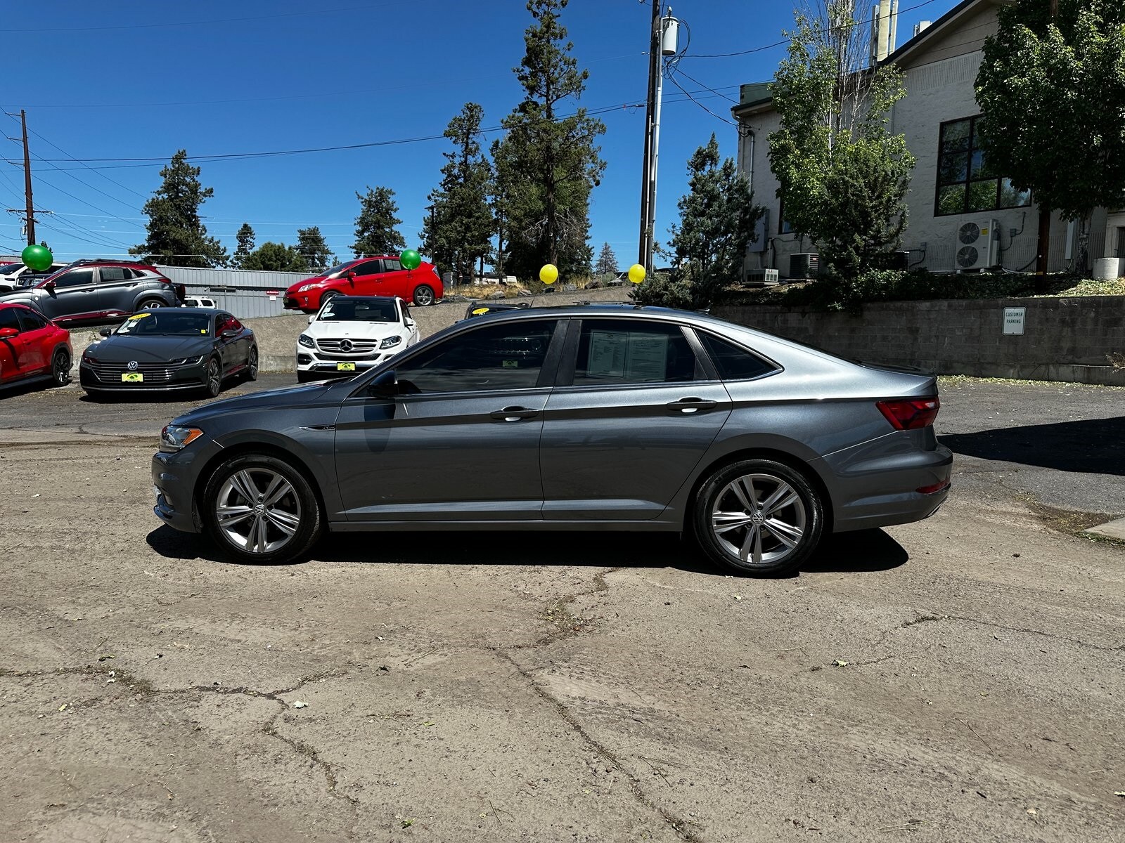 2021 Volkswagen Jetta 1.4T R-Line photo 3