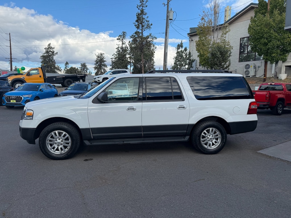 Used 2011 Ford Expedition EL XL SUV