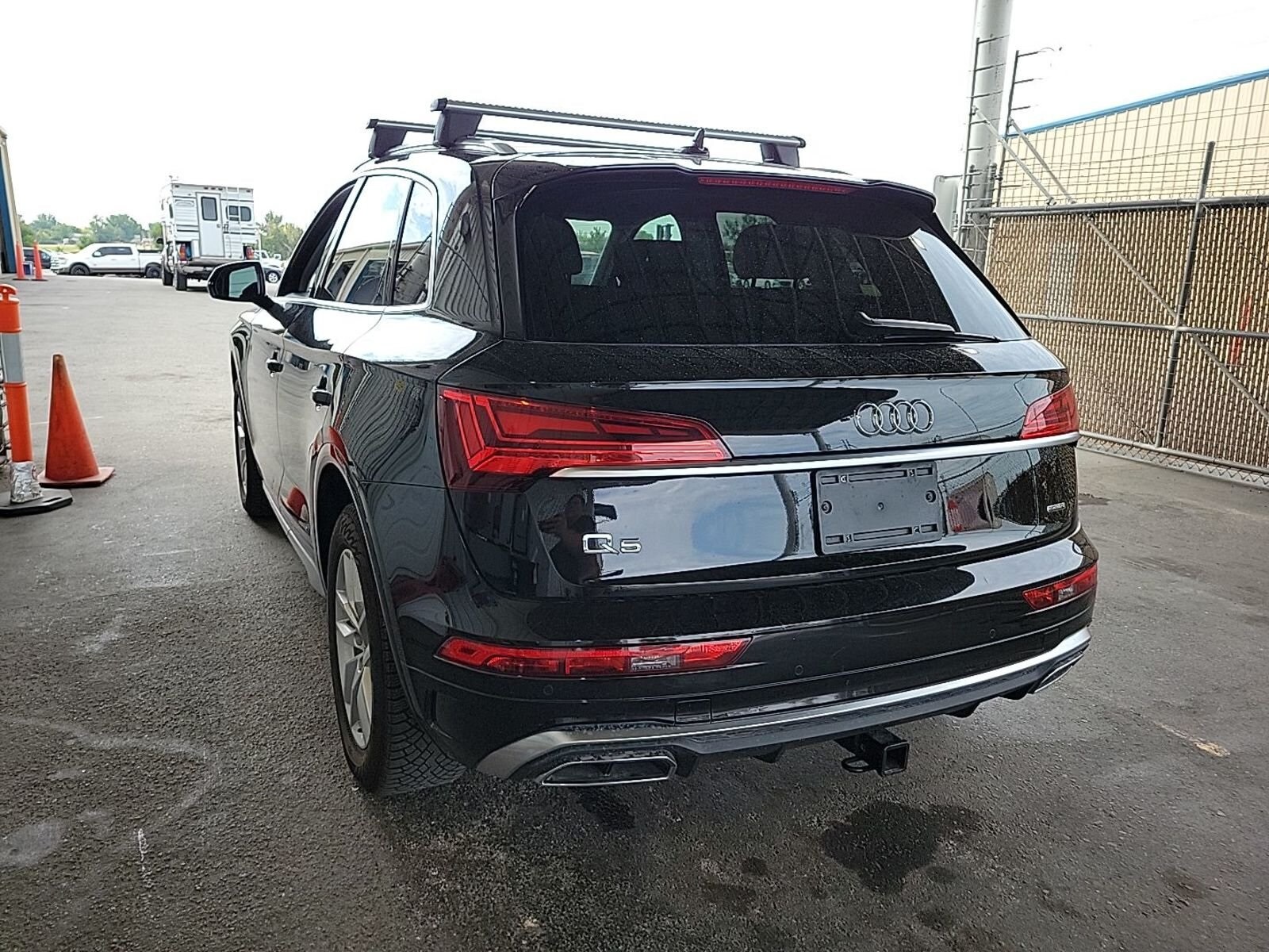 2022 Audi Q5 45 S line Premium photo 2