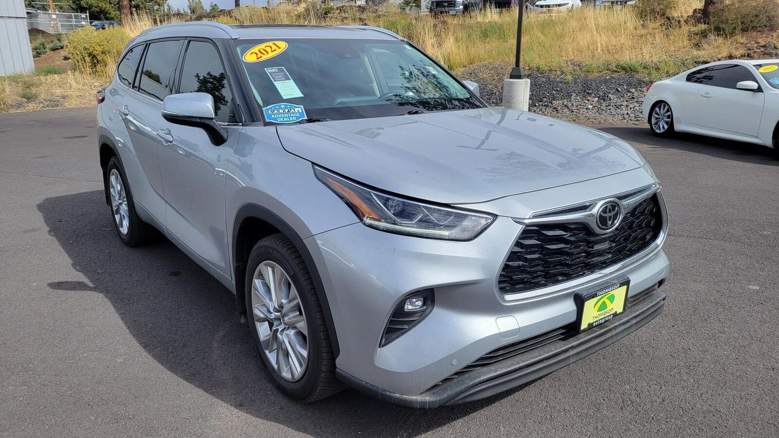 2021 Toyota Highlander Limited photo 2