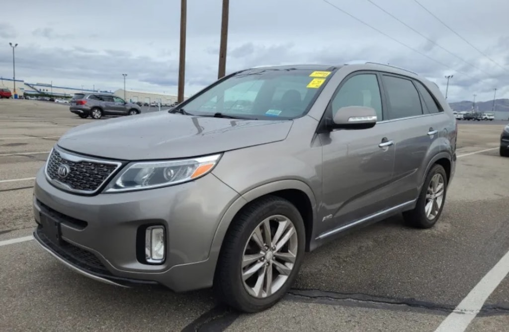 Used 2015 Kia Sorento Limited V6 AWD SUV