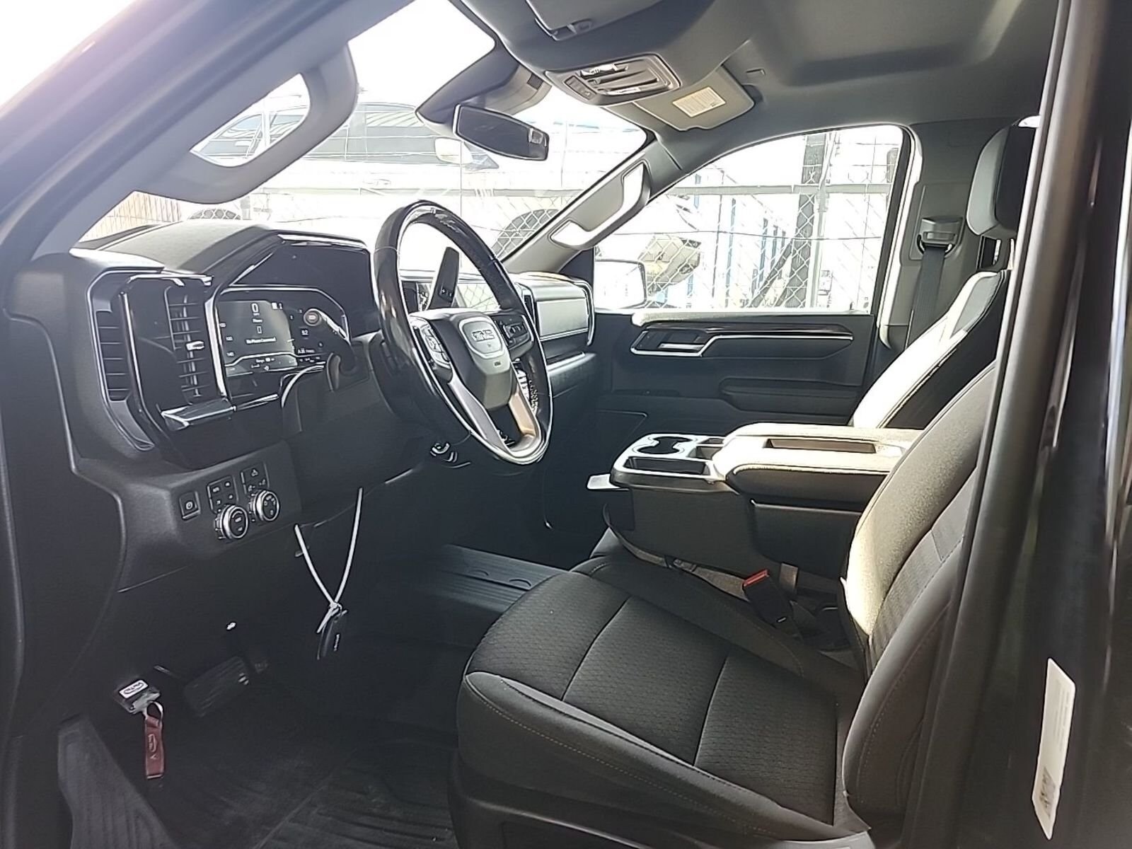 2023 Gmc Sierra 1500 SLE photo 4