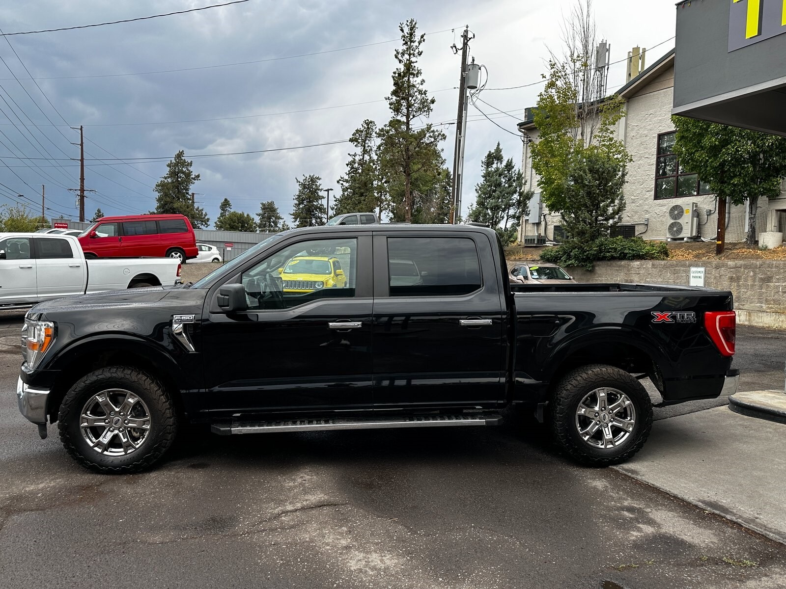 2021 Ford F-150 photo 2