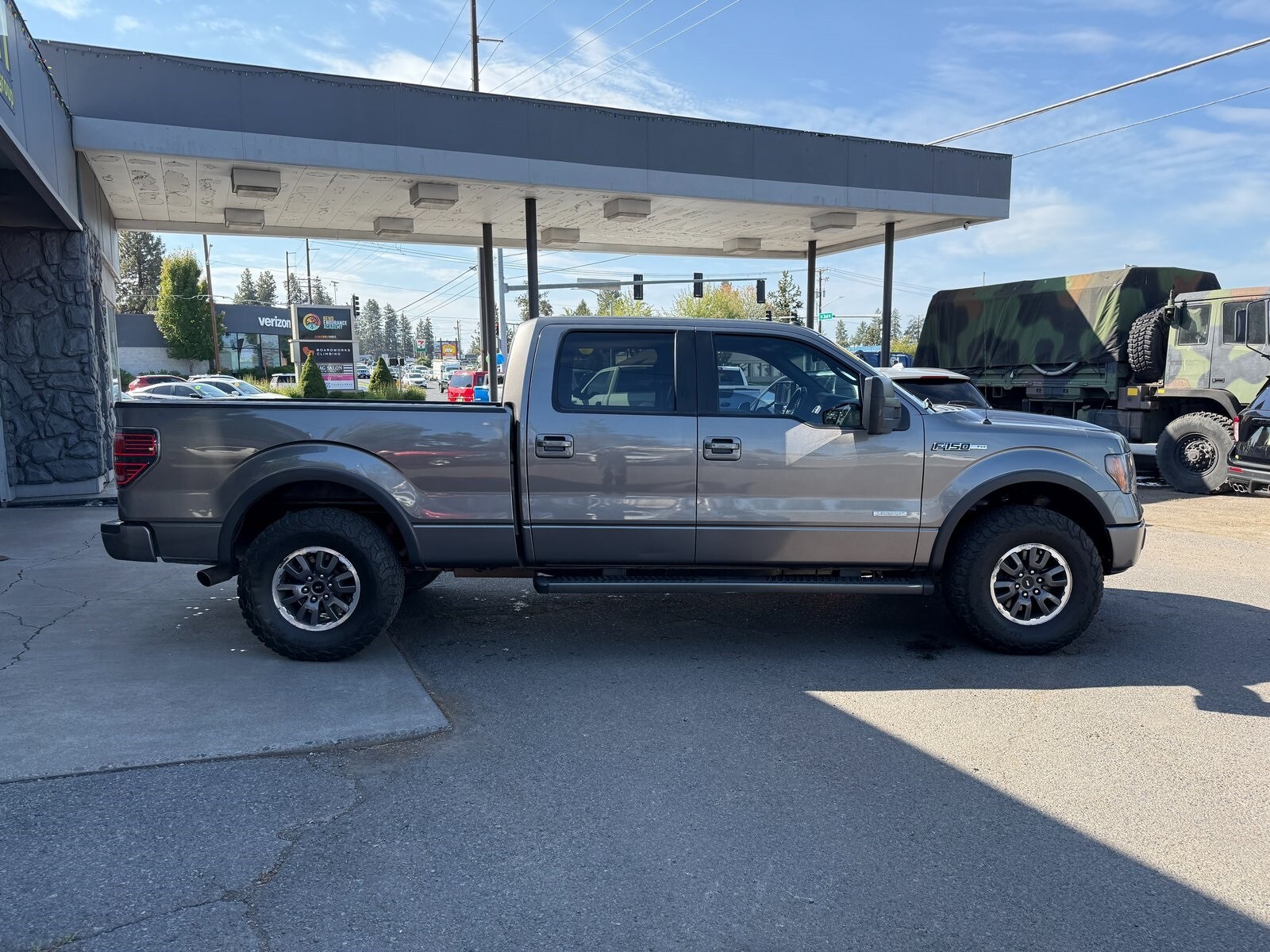 2011 Ford F-150 FX4 photo 4