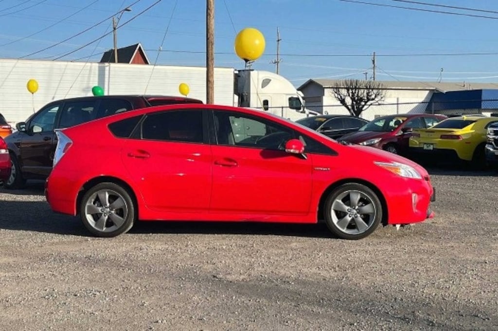 Used 2015 Toyota Prius Persona Series Special Edition Hatchback