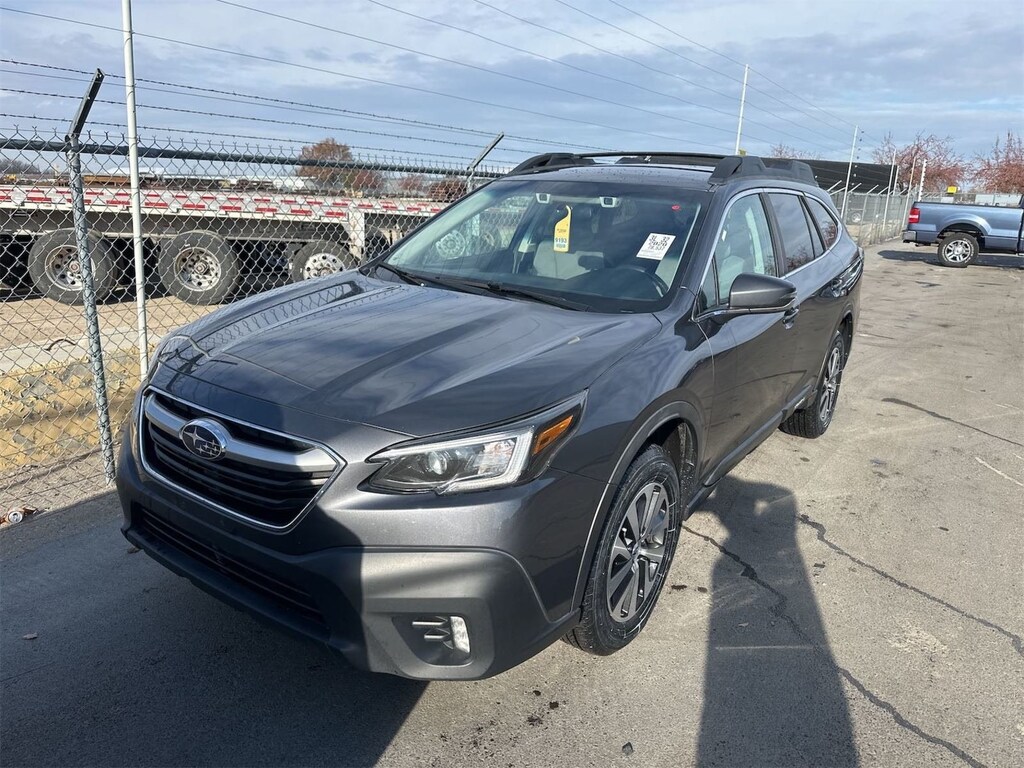 Used 2020 Subaru Outback Premium SUV