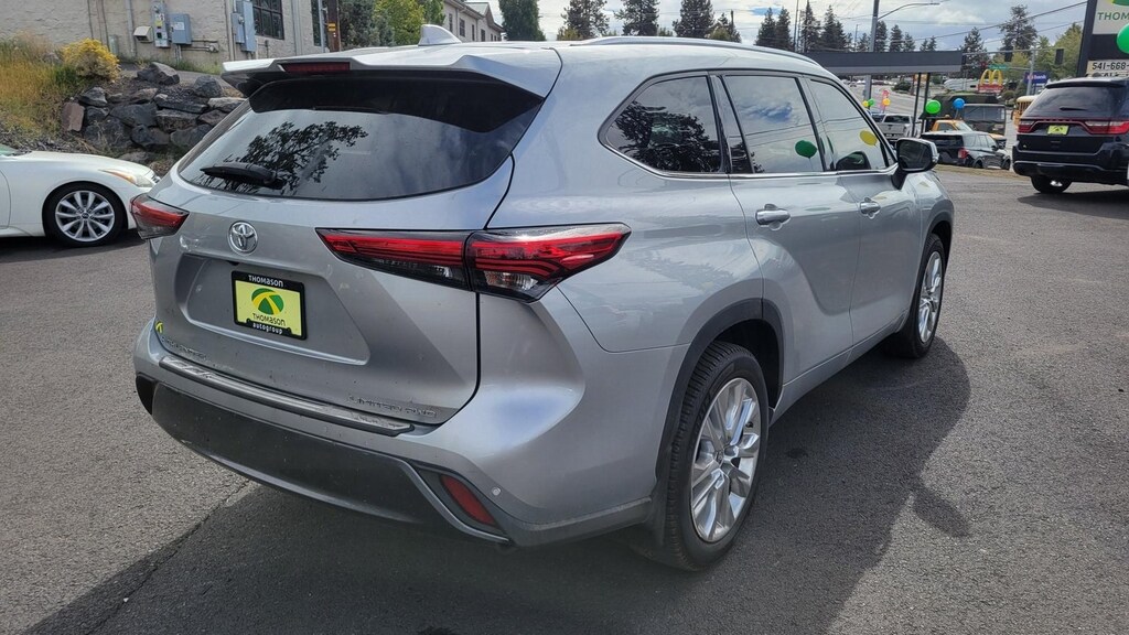 Used 2021 Toyota Highlander Limited SUV
