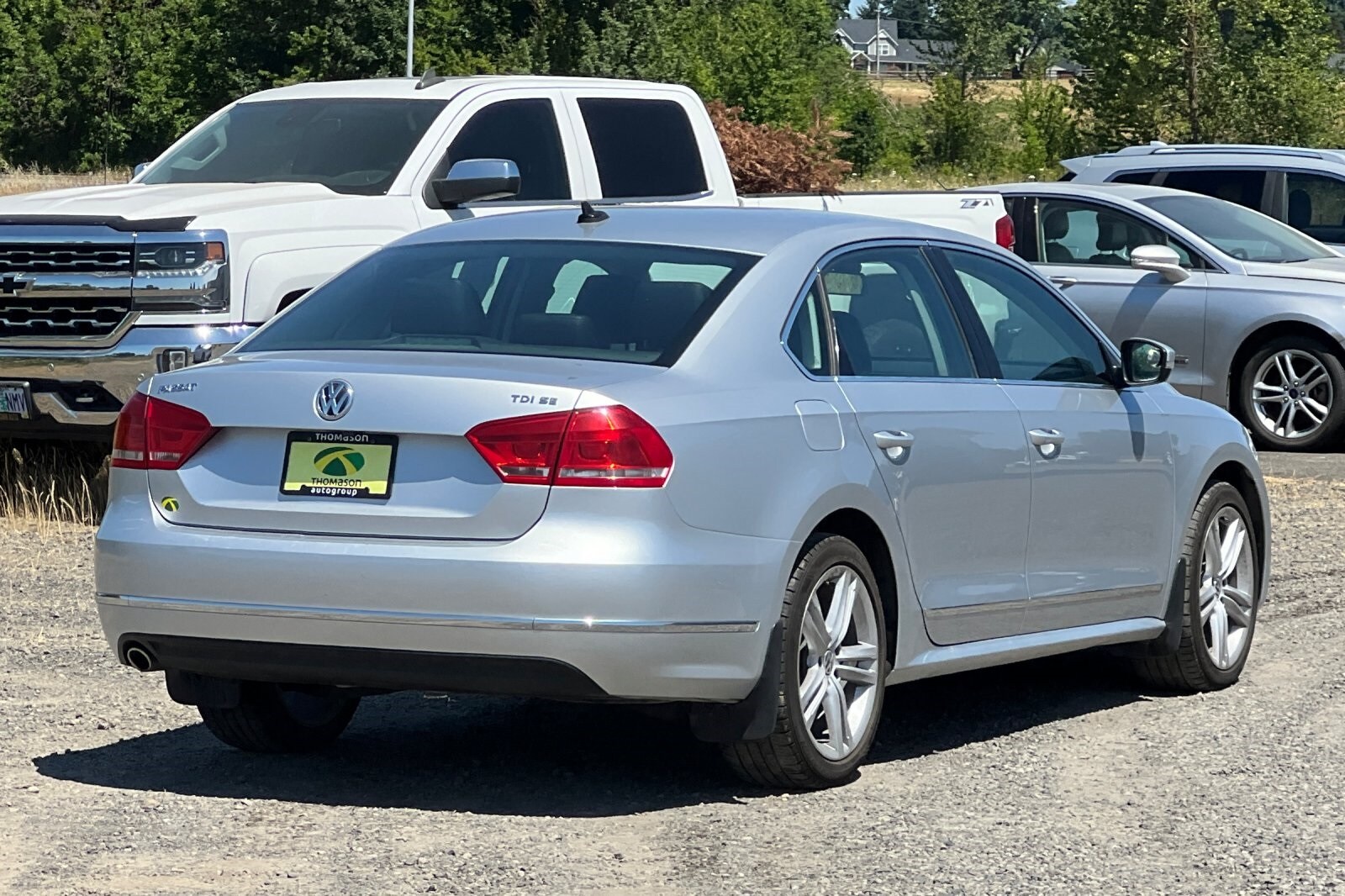 2015 Volkswagen Passat TDI SE photo 3