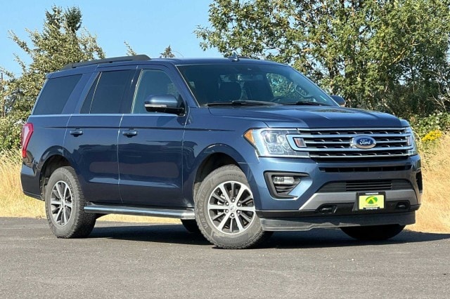 Used 2019 Ford Expedition XLT with VIN 1FMJU1JT6KEA66030 for sale in Aumsville, OR