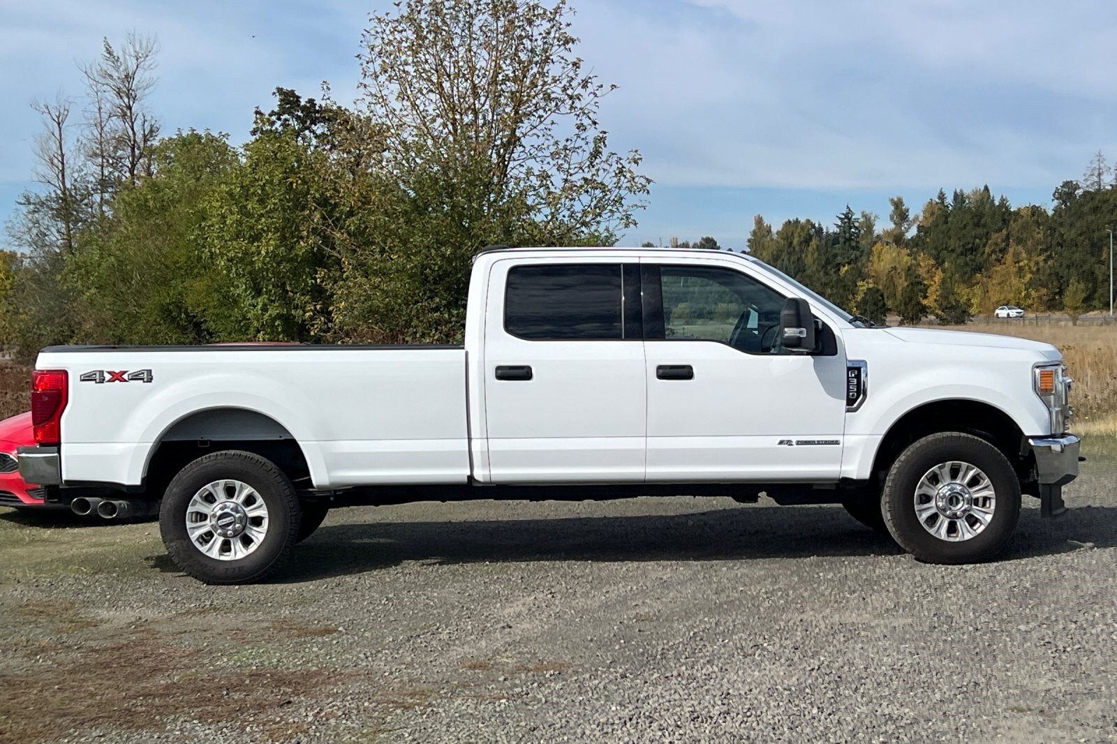 2022 Ford F-350 XLT photo 2